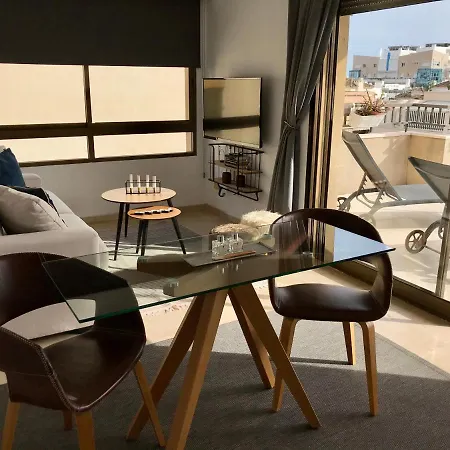 Polo 7b Apartment *
